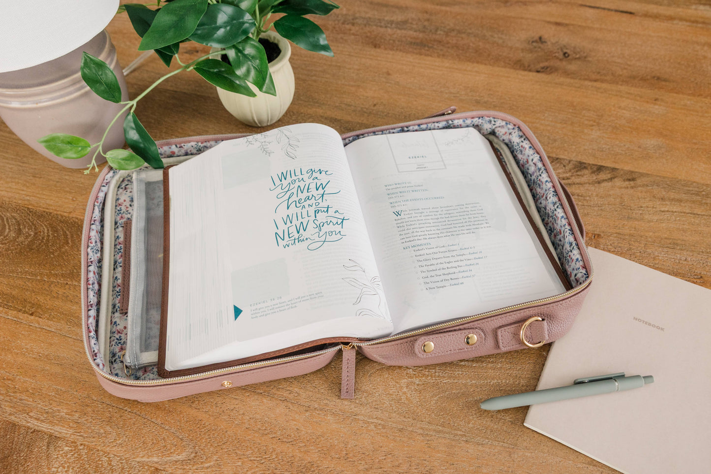 Bible Cover, Bible Bag Crossbody LAVENDER