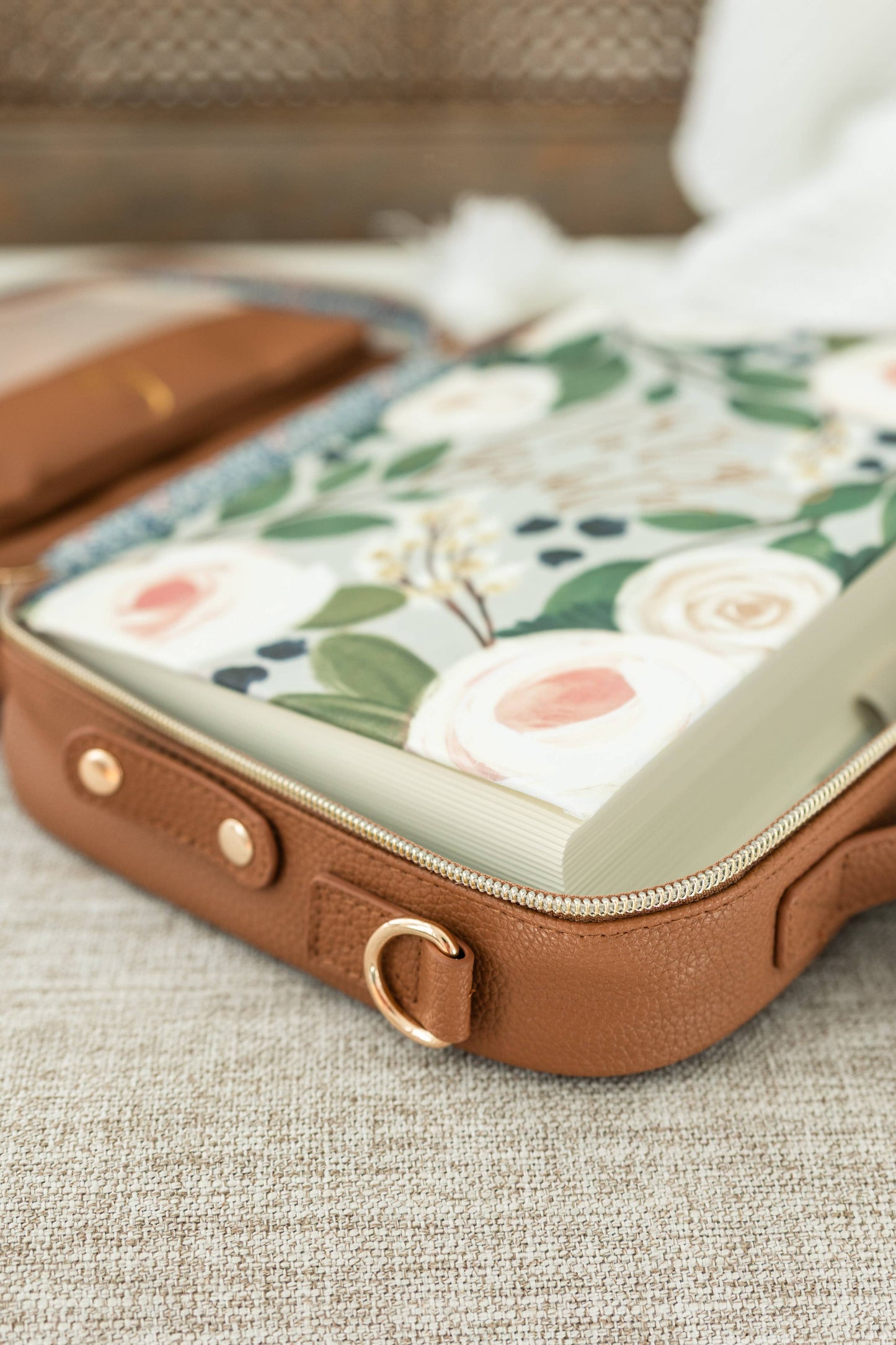 Bible Cover, Bible Bag Crossbody MOCHA